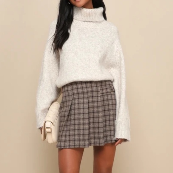 lulus mini skirt - Picture 3 of 4